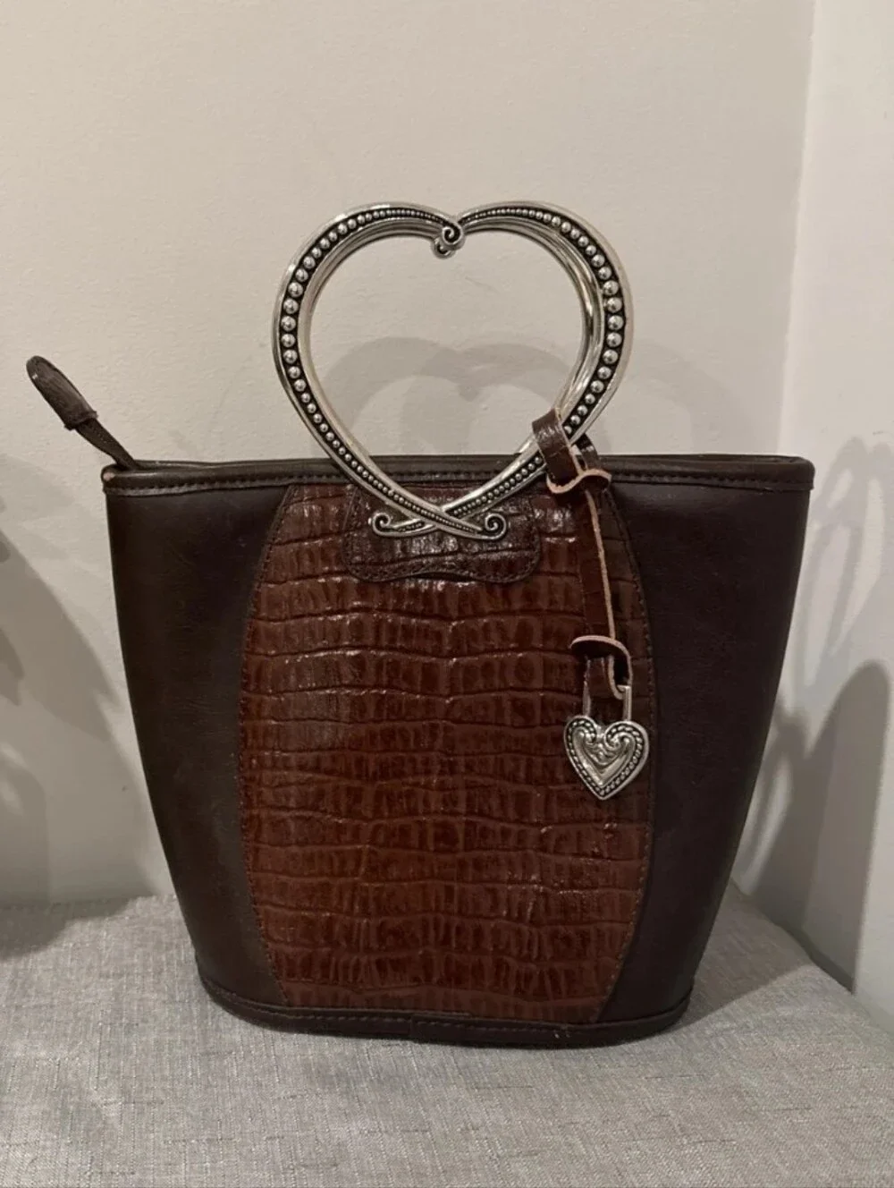 Vintage Y2K Brown Croc Bucket Bag with Chrome Heart Handles